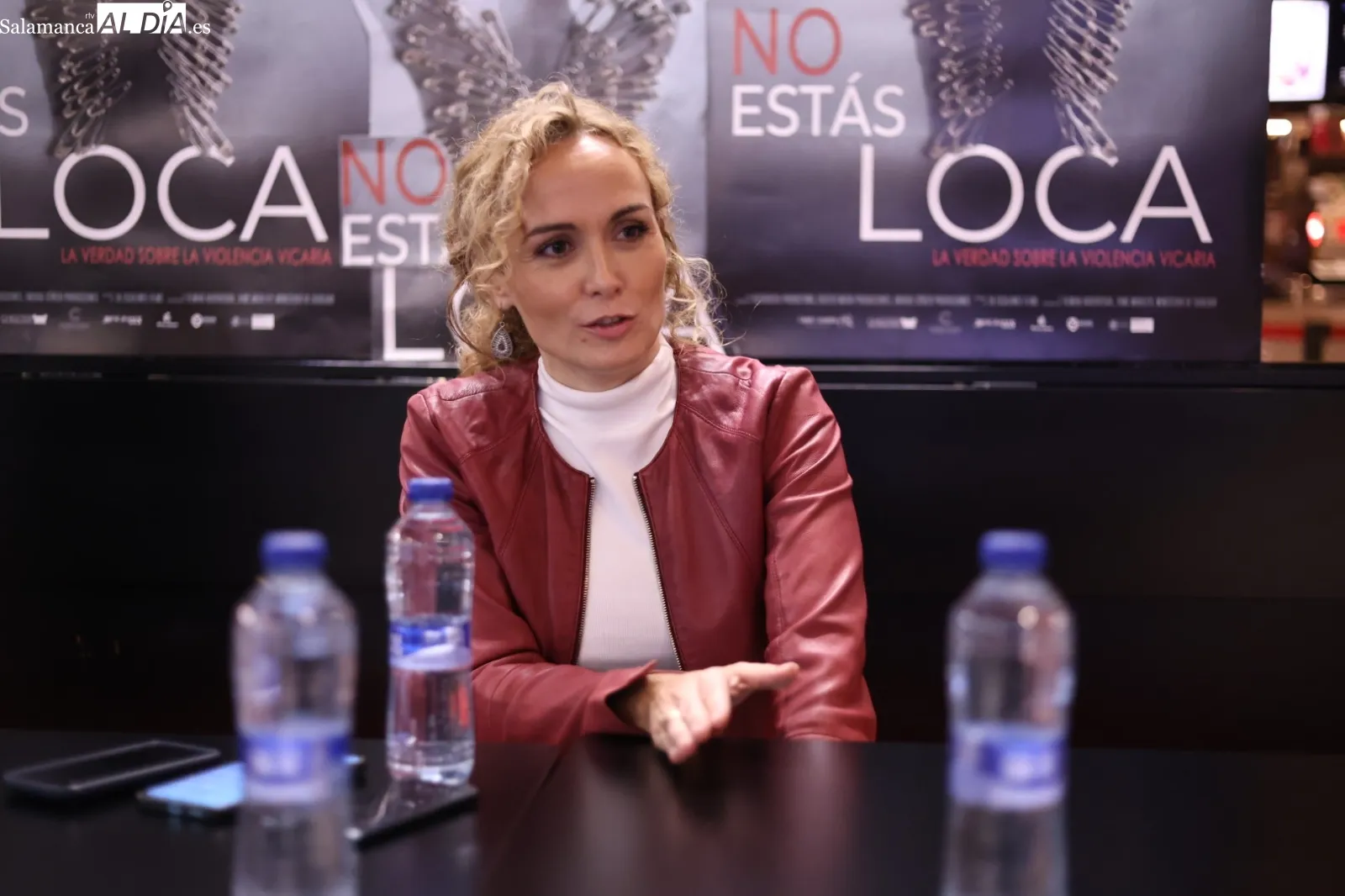 María Bestar, en el hall de los cines Van Dyck de Salamanca. Foto: David Sañudo