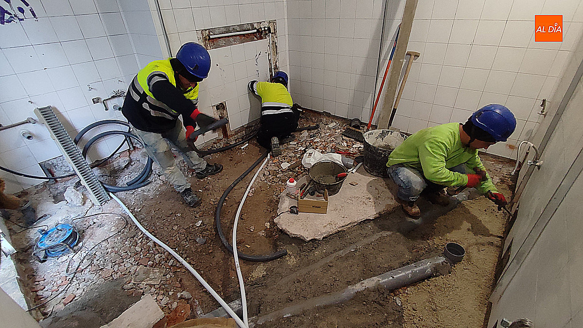 Obras servicios públicos del Mercado de Abastos de Ciudad Rodrigo 