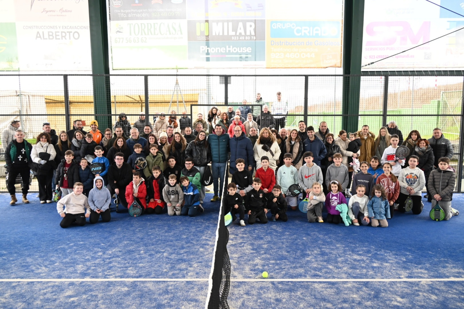 La Escuela del Club de Pádel de Ciudad Rodrigo celebra un encuentro navideño para todos los públicos 