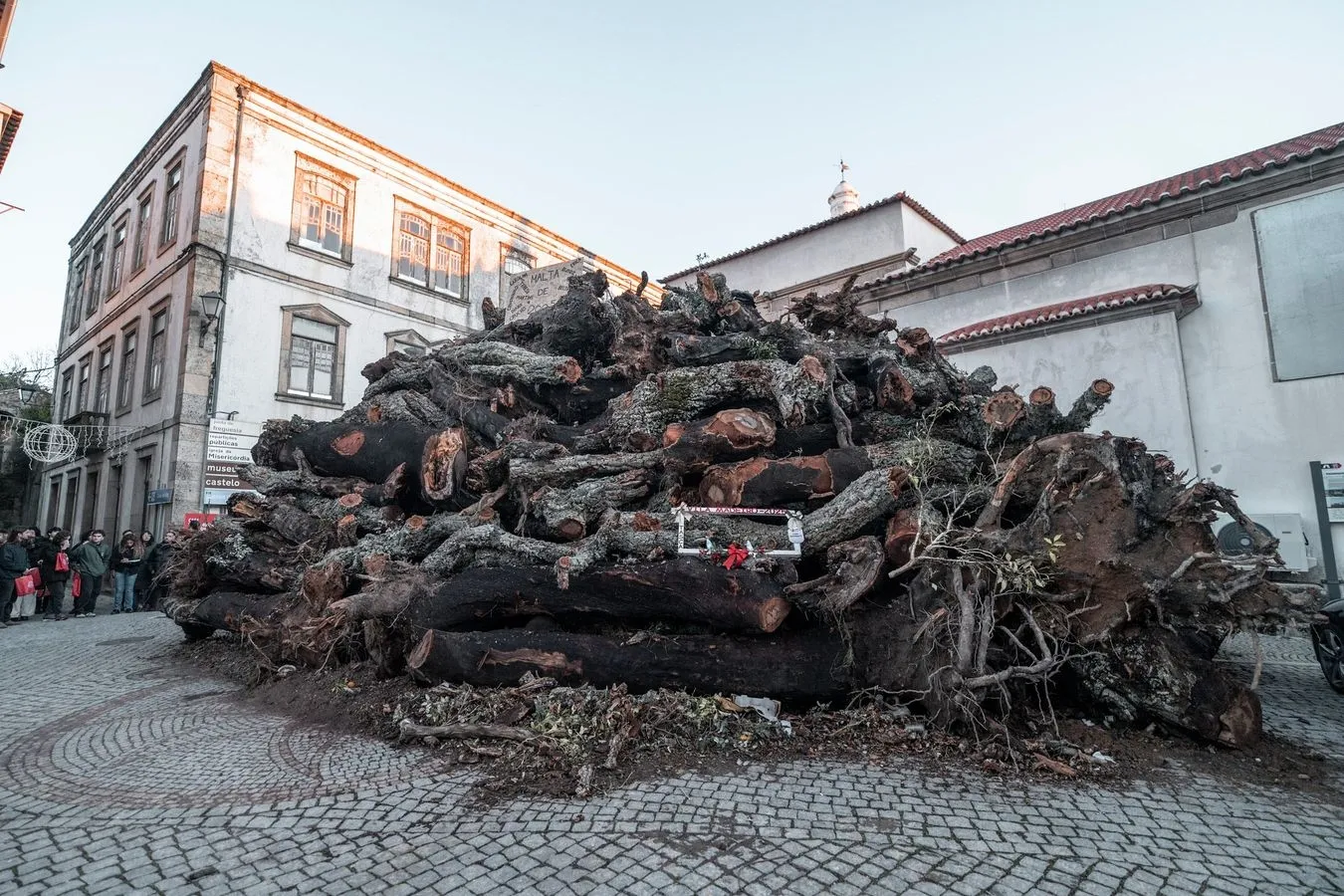 Penamacor, en Portugal, es conocida como 'Vila Madeiro' por su particular Navidad 