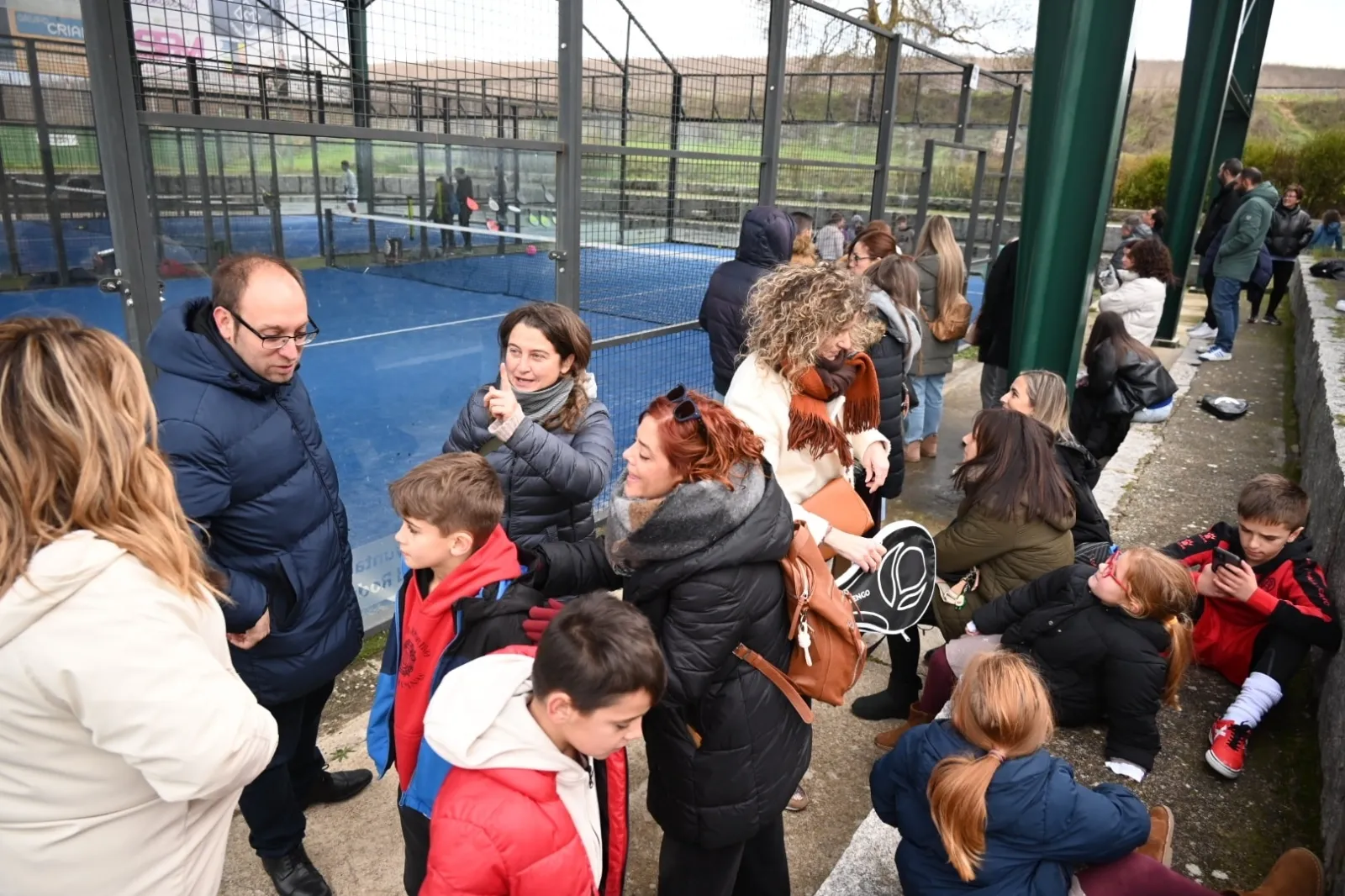 Foto 3 - La Escuela del Club de P&aacute;del celebra su encuentro navide&ntilde;o en una jornada de convivencias para todos los p&uacute;blicos 