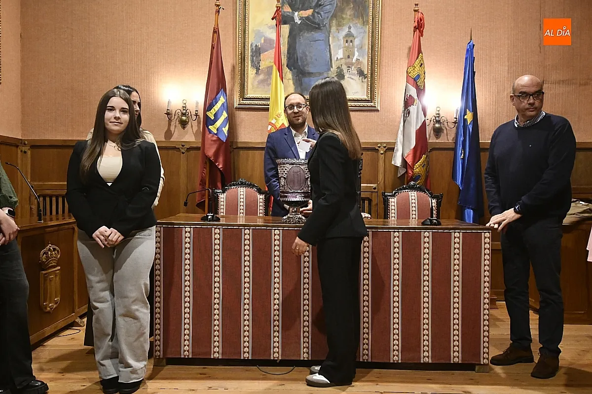 Presentación Corte de Honor Carnaval 2026
