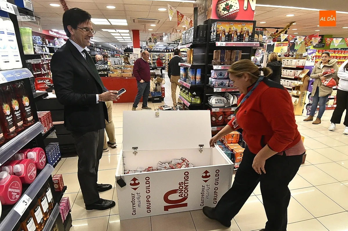 Momento del sorteo ante notario