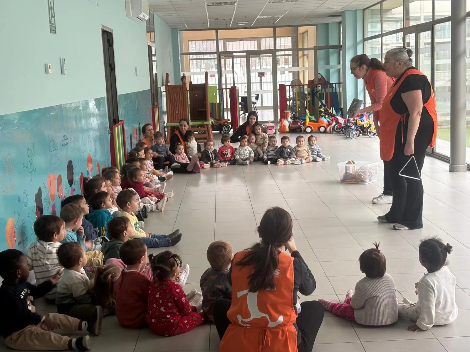 Foto 2 - Santa Marta impulsa la estimulaci&oacute;n auditiva en la Escuela Municipal Infantil con talleres de m&uacute;sica