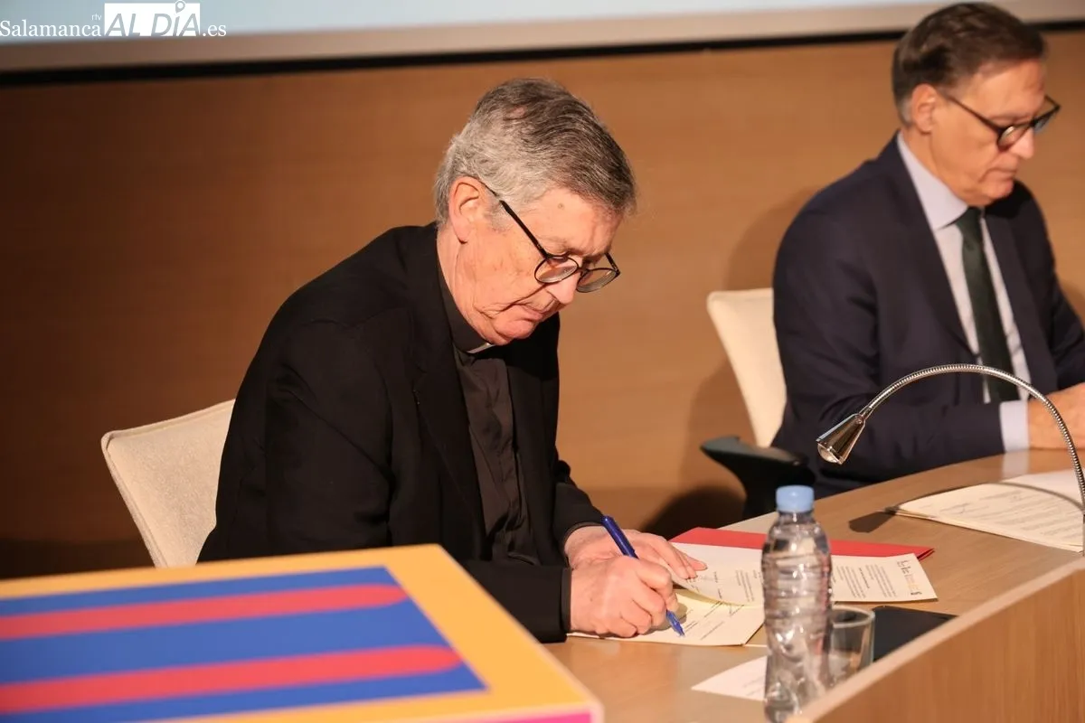Encuentro para la firma del protocolo del V Centenario de la Escuela de Salamanca 2026. Foto de David Sañudo