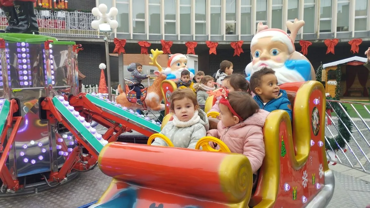 Visita de Papá Noel a los alumnos de la Escuela Infantil