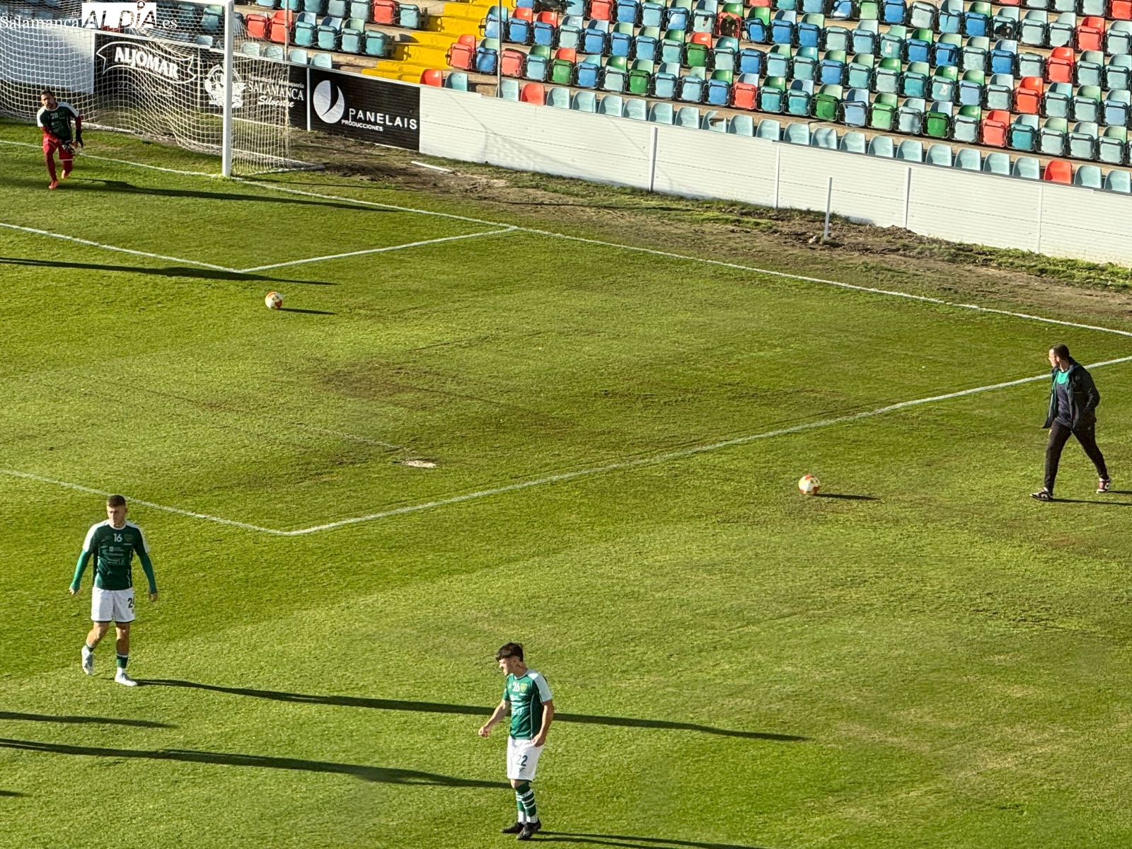 La intrahistoria detrás del Salamanca UDS y el mal estado del césped del Helmántico 