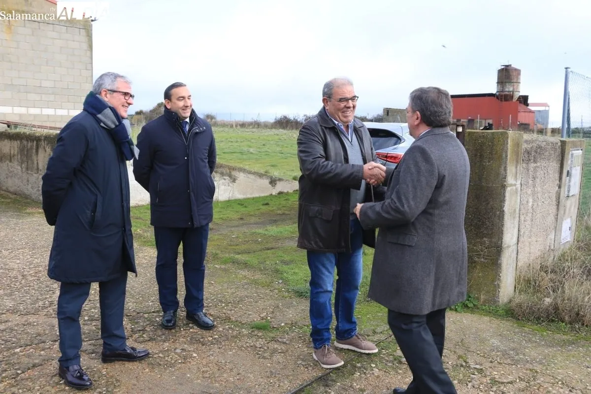 La Mancomunidad de Vitigudino incorpora un nuevo camión al servicio de recogida de residuos