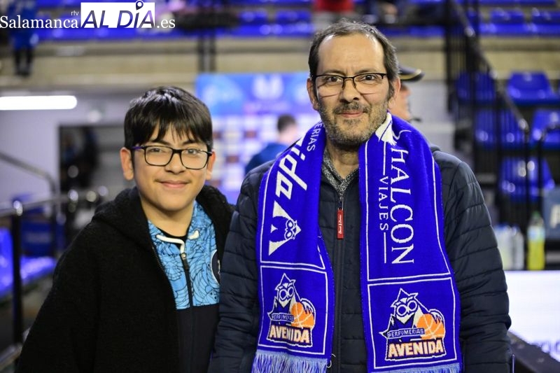 FOTOS | Würzburg vive un buen ambiente con el Perfumerías Avenida - Valencia Basket