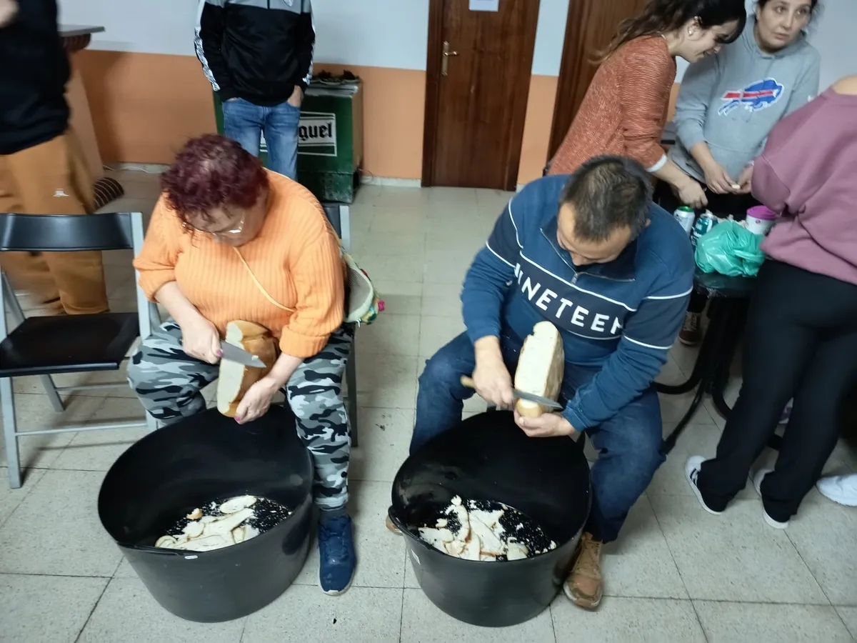 Preparación de las morcillas en Peralejos de Arriba