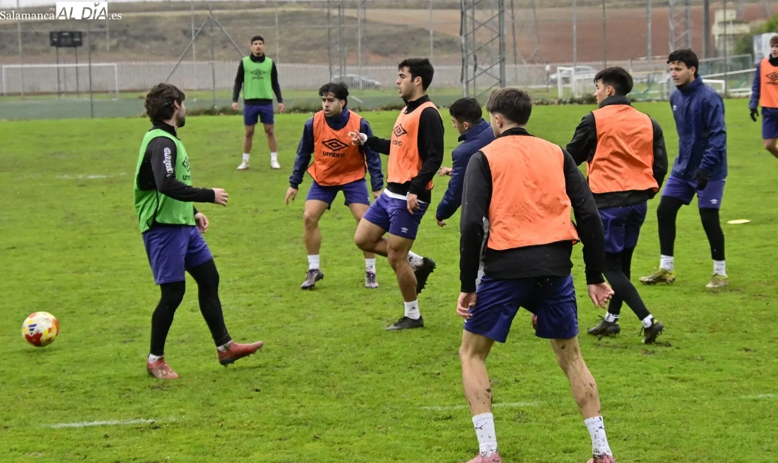Foto 15 - FOTOS | Mancebo, Servetti, Carrasco y Marot&iacute;as se unen al grupo en el pen&uacute;ltimo entrenamiento del Salamanca UDS