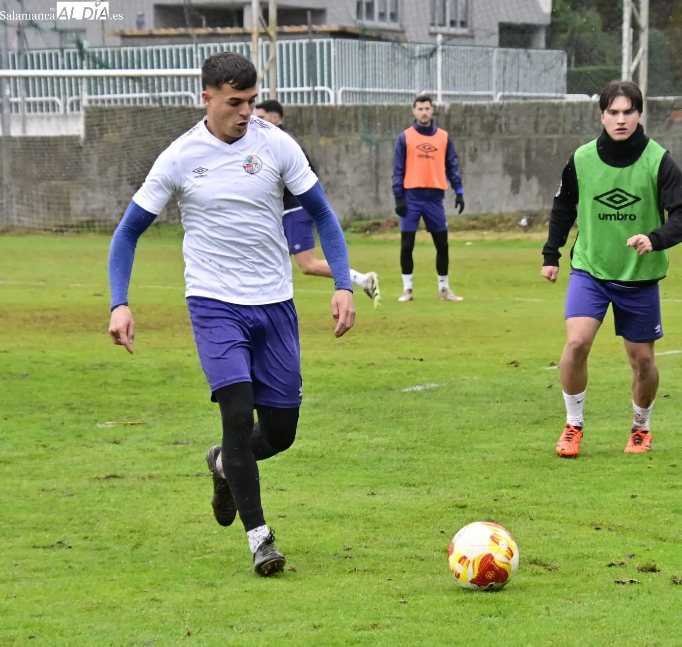 Foto 16 - FOTOS | Mancebo, Servetti, Carrasco y Marot&iacute;as se unen al grupo en el pen&uacute;ltimo entrenamiento del Salamanca UDS