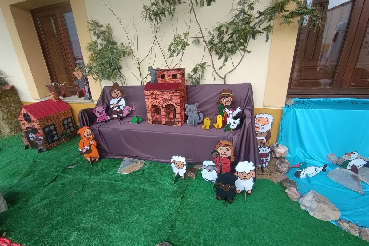 Belén de siluetas en Bañobárez 