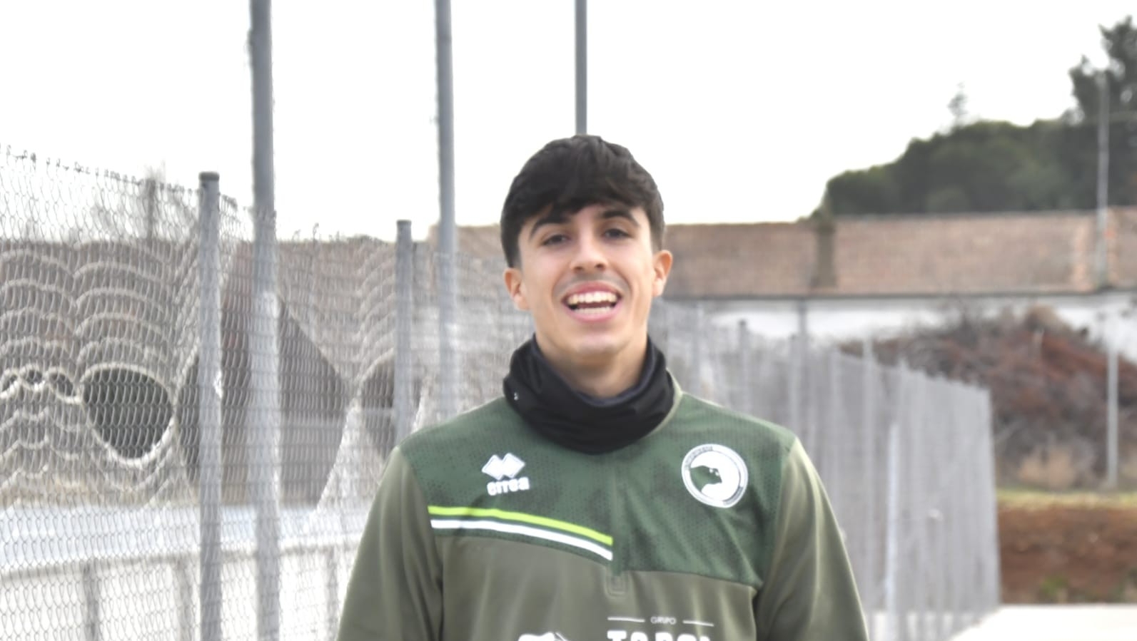 FOTOS | Ramiro Mayor no entrena a dos días del Cacereño y Hugo de Bustos se queda al margen en el entrenamiento de Unionistas