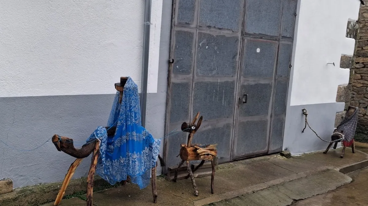 Decoración navideña en Valsalabroso