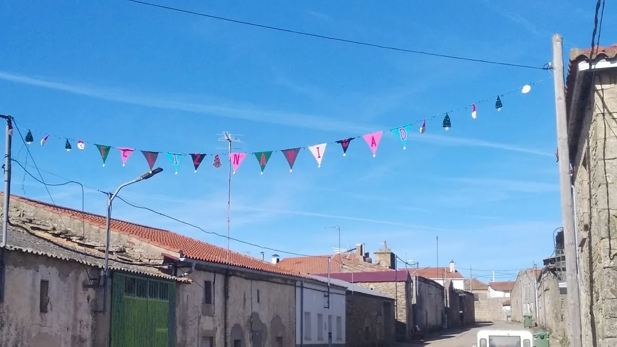Decoración navideña en Valsalabroso