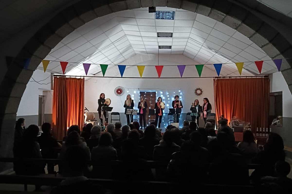 Gala de Navidad solidaria en Valderrodrigo por Cruz Roja