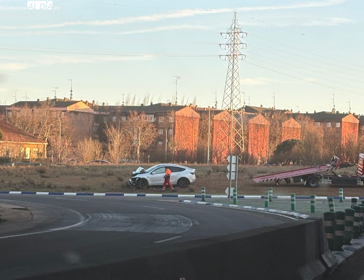 Accidente en Salamanca: un bebé y un adulto implicados