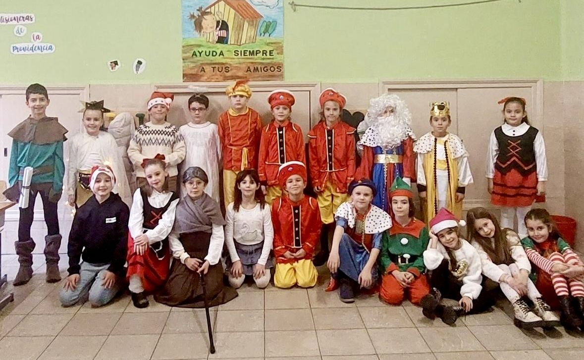 El colegio Misioneras de la Providencia celebra la Navidad
