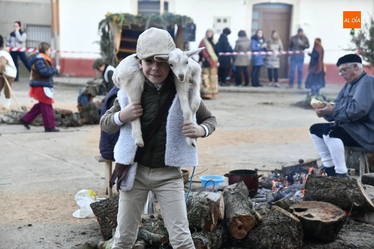 Martín de Yeltes recrea su Belén Viviente con los vecinos