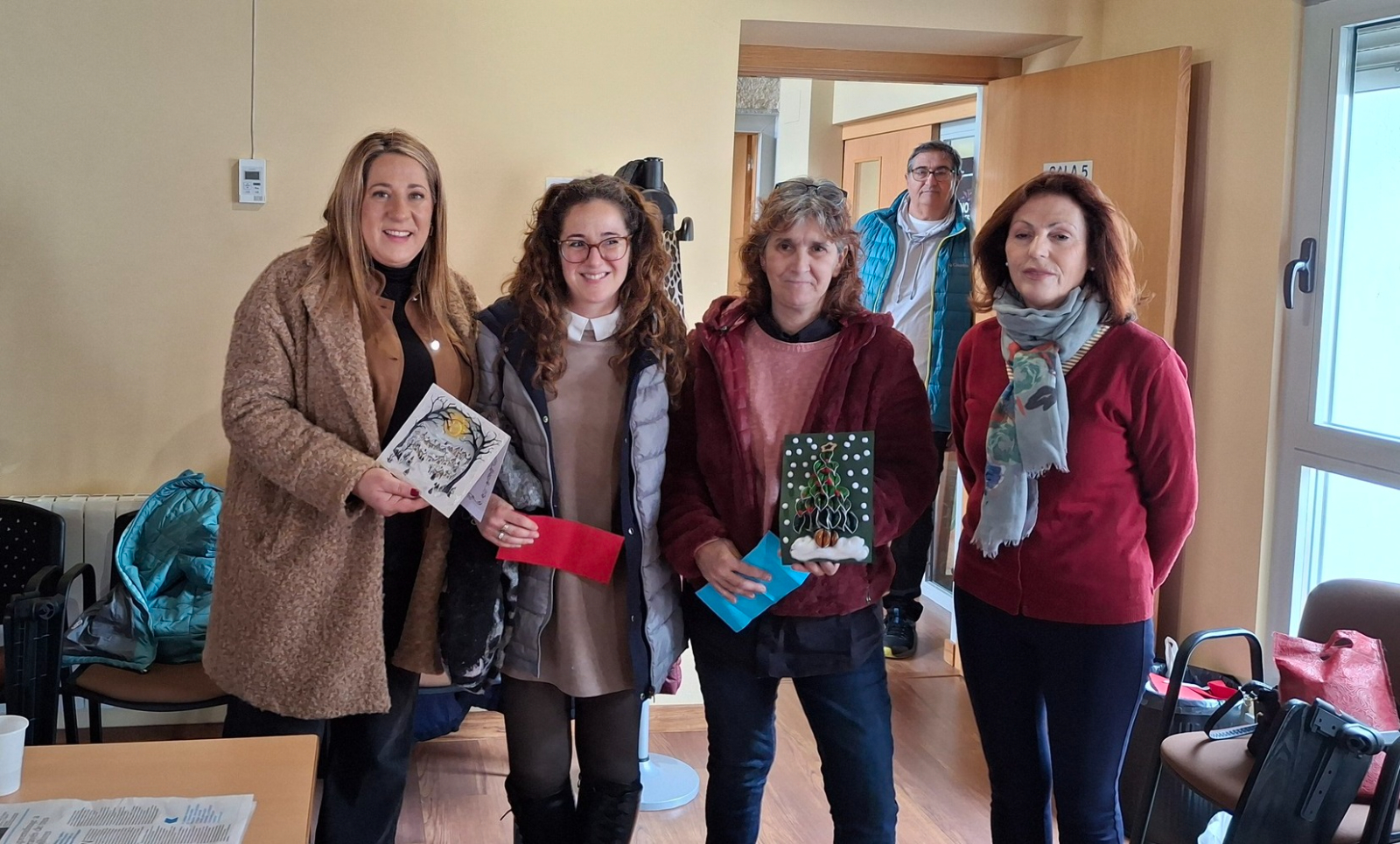 El Centro de Adultos Mazarrasa celebra la Navidad con talleres