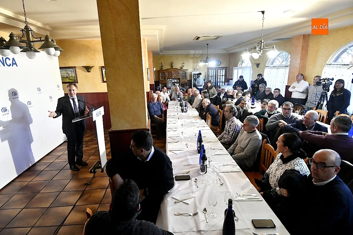 Comida del Partido Popular en el restaurante El Mirador 