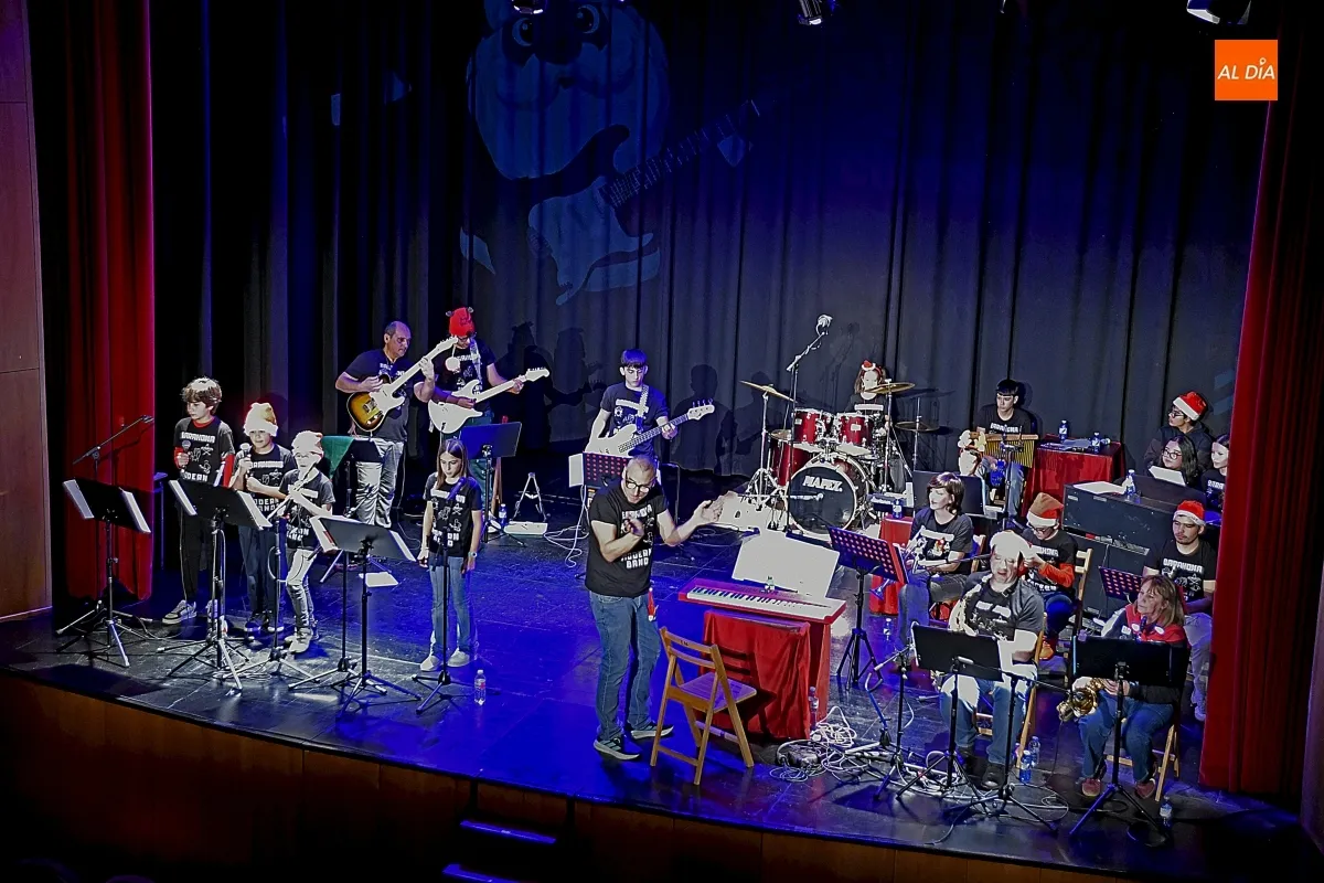 Barahona Modern Band en el Teatro Nuevo