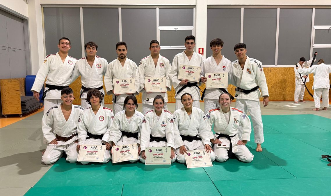 Judo Salamanca: el Club Doryoku suma ocho nuevos Dan