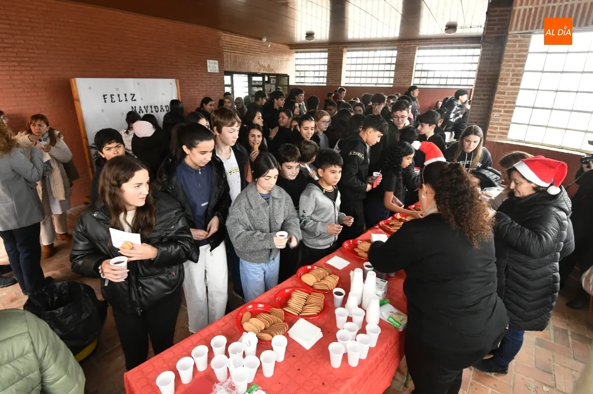 Concierto de Navidad entre alumnos y profesores del IES y el CEIP Miróbriga junto con el AMPA