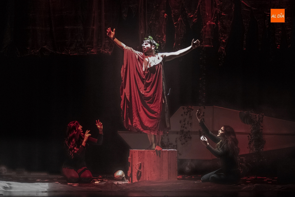 estreno de la obra El arquitecto  Emperador de Asiria  Fernando Arrabal