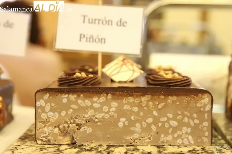 Foto 4 - Pasteler&iacute;a Teresiana ofrece una veintena de variedades de turr&oacute;n esta Navidad