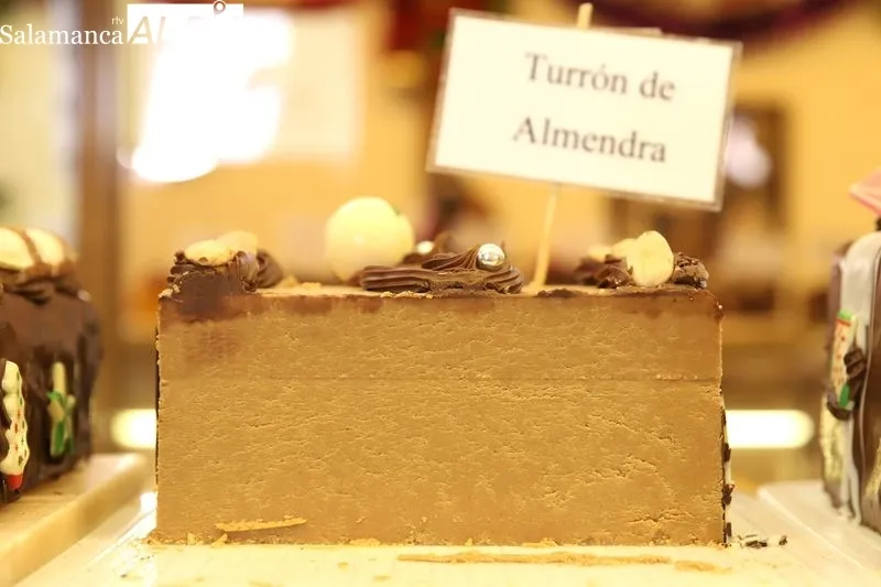 Foto 10 - Pasteler&iacute;a Teresiana ofrece una veintena de variedades de turr&oacute;n esta Navidad