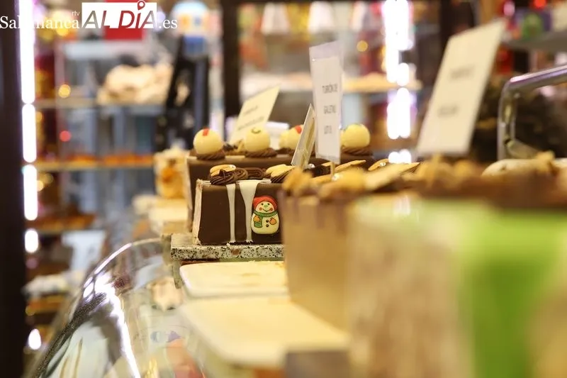 Foto 18 - Pasteler&iacute;a Teresiana ofrece una veintena de variedades de turr&oacute;n esta Navidad