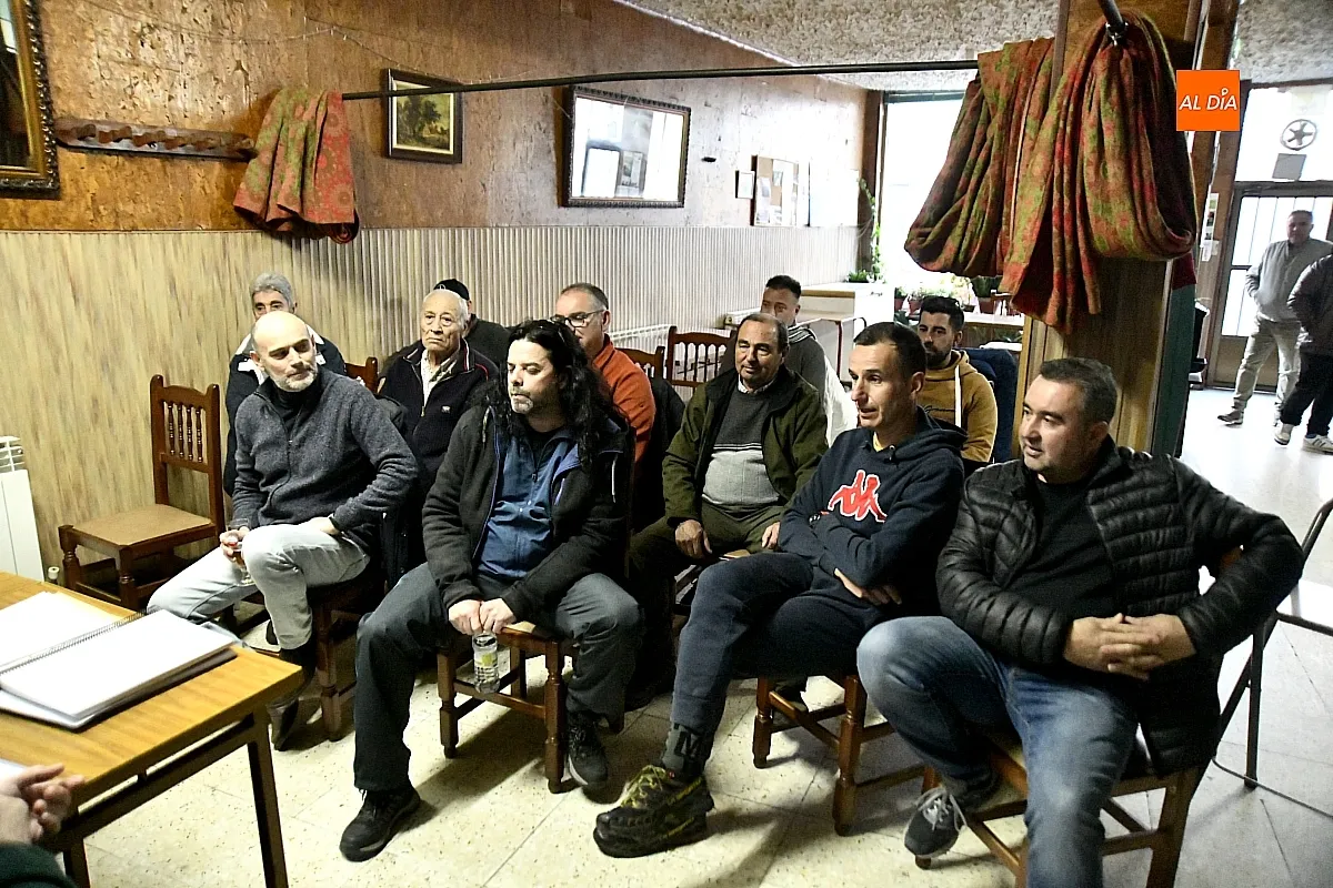 Reunión socios pescadores Cuenca del Águeda