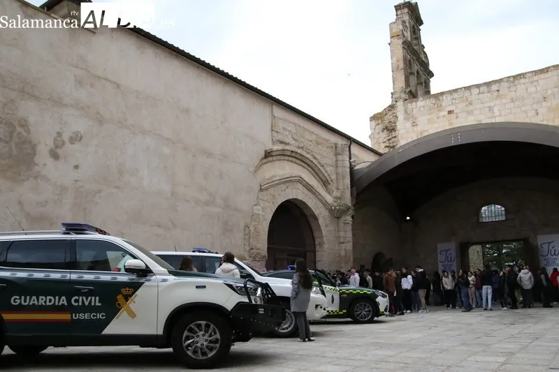 Foto 2 - El Plan Director de Seguridad Escolar llegar&aacute; a la casi totalidad de alumnos de secundaria de la provincia