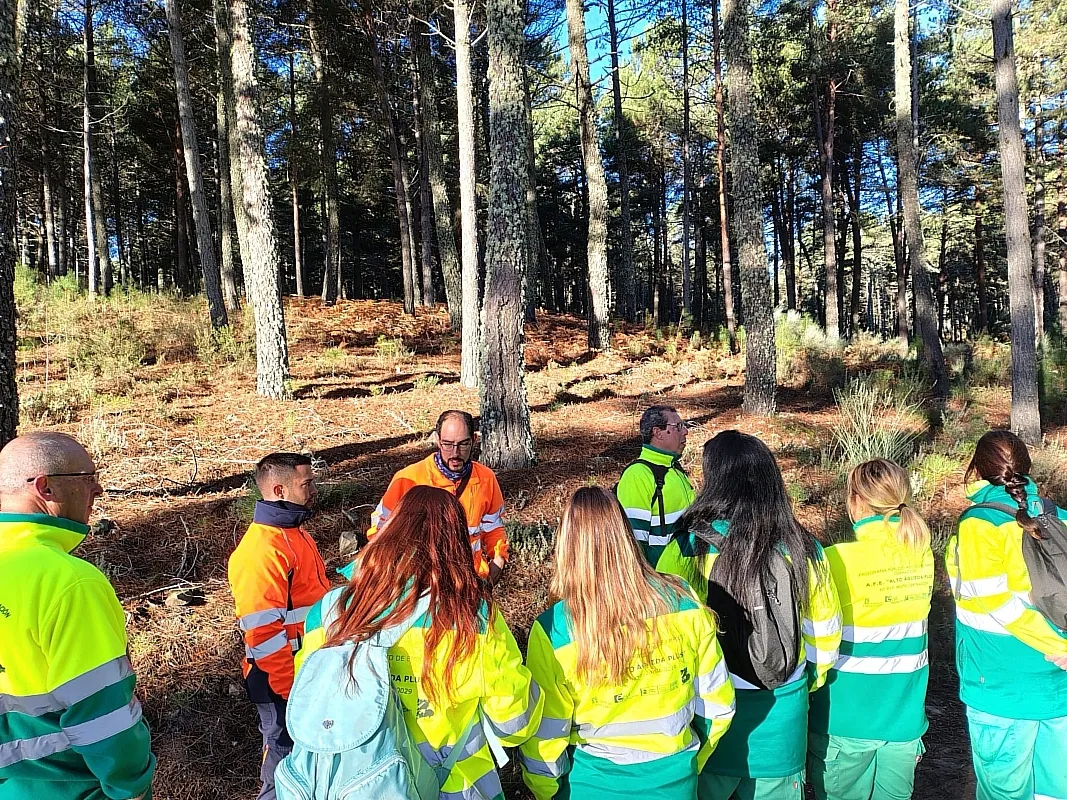 Foto 4 - El programa 'Alto &Aacute;gueda Verde Plus' encara su recta final con salidas pr&aacute;cticas en Navasfr&iacute;as