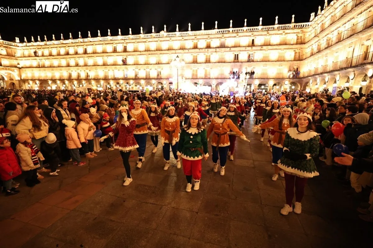 Cabalgaza de Papá Noel en el centro de Salamanca | FOTOS: David Sañudo