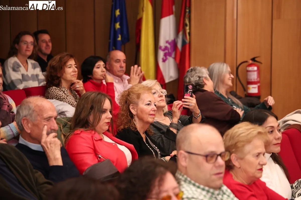 Cruz Roja Salamanca rinde un emotivo homenaje a sus voluntarios | FOTOS: David Sañudo 