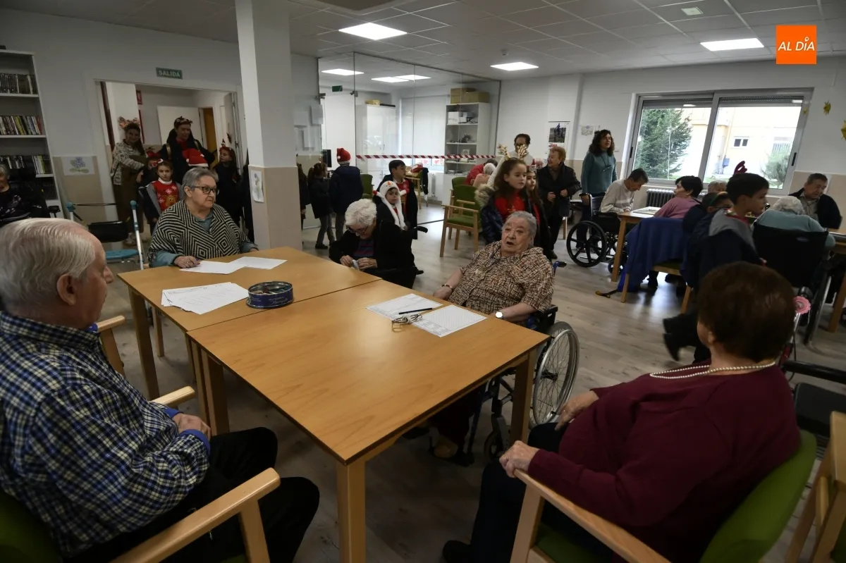 Visita alumnado Misiones-Providencia Residencia Mayores