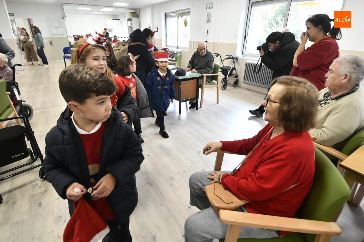 Visita alumnado Misiones-Providencia Residencia Mayores