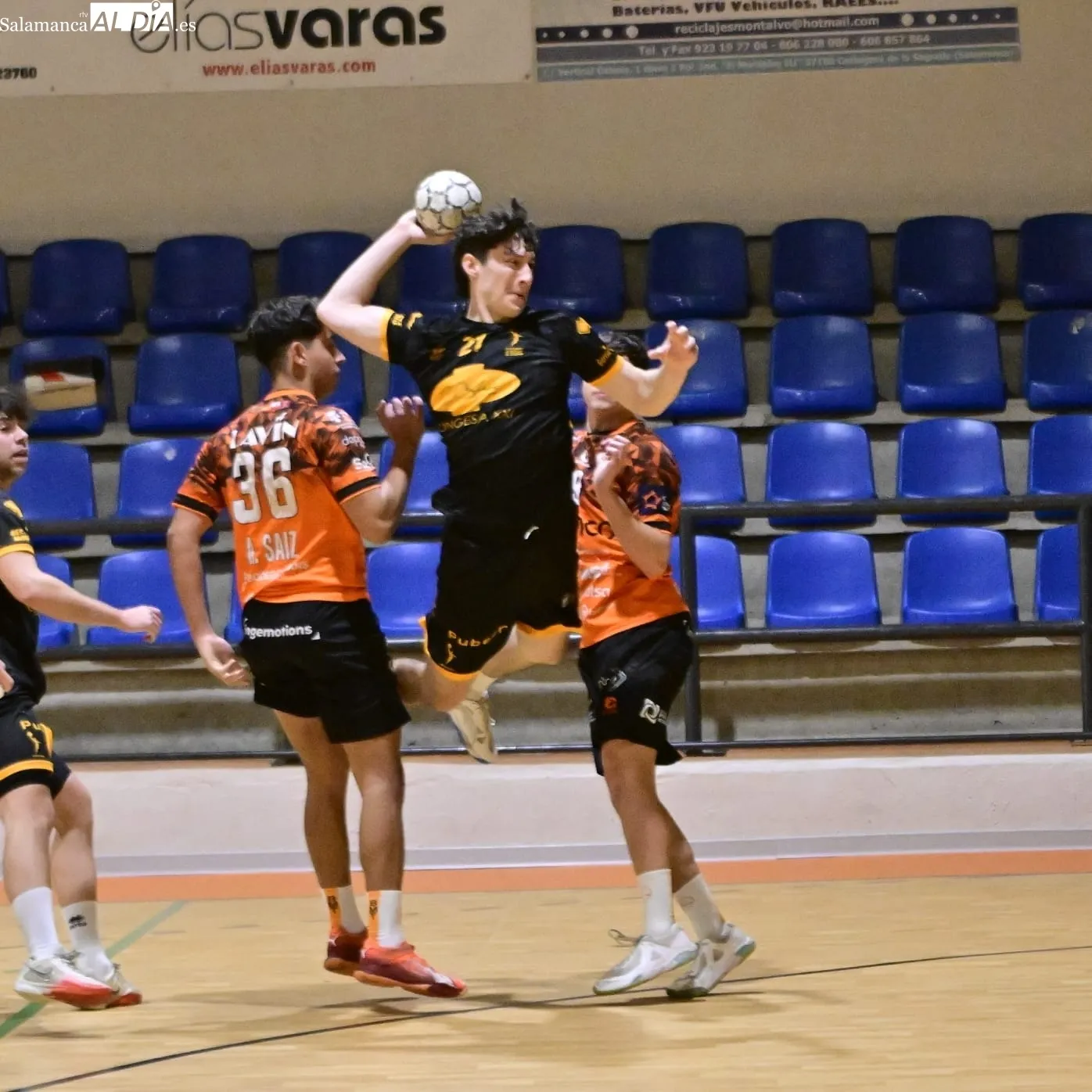 BM Salamanca - BM Torrelavega | FOTOS: SALAMANCArtv AL DÍA