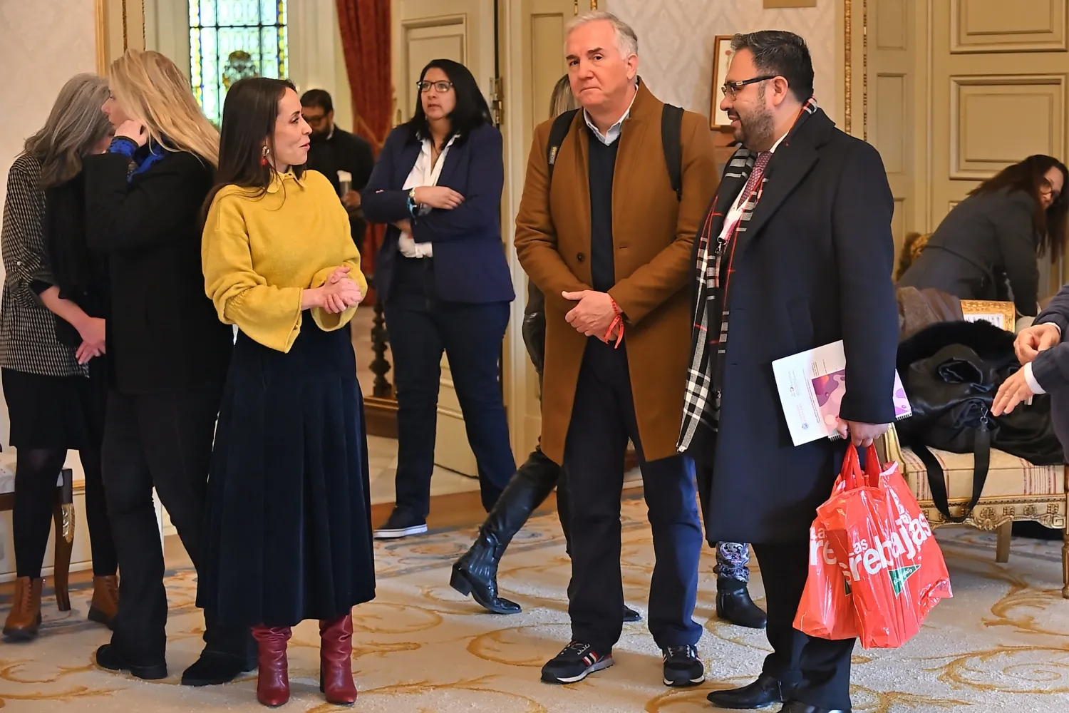 La concejala de Relaciones Institucionales, Carmen Seguín, ha recibido a participantes en la primera reunión de la Red Iberoamericana de Política Criminal