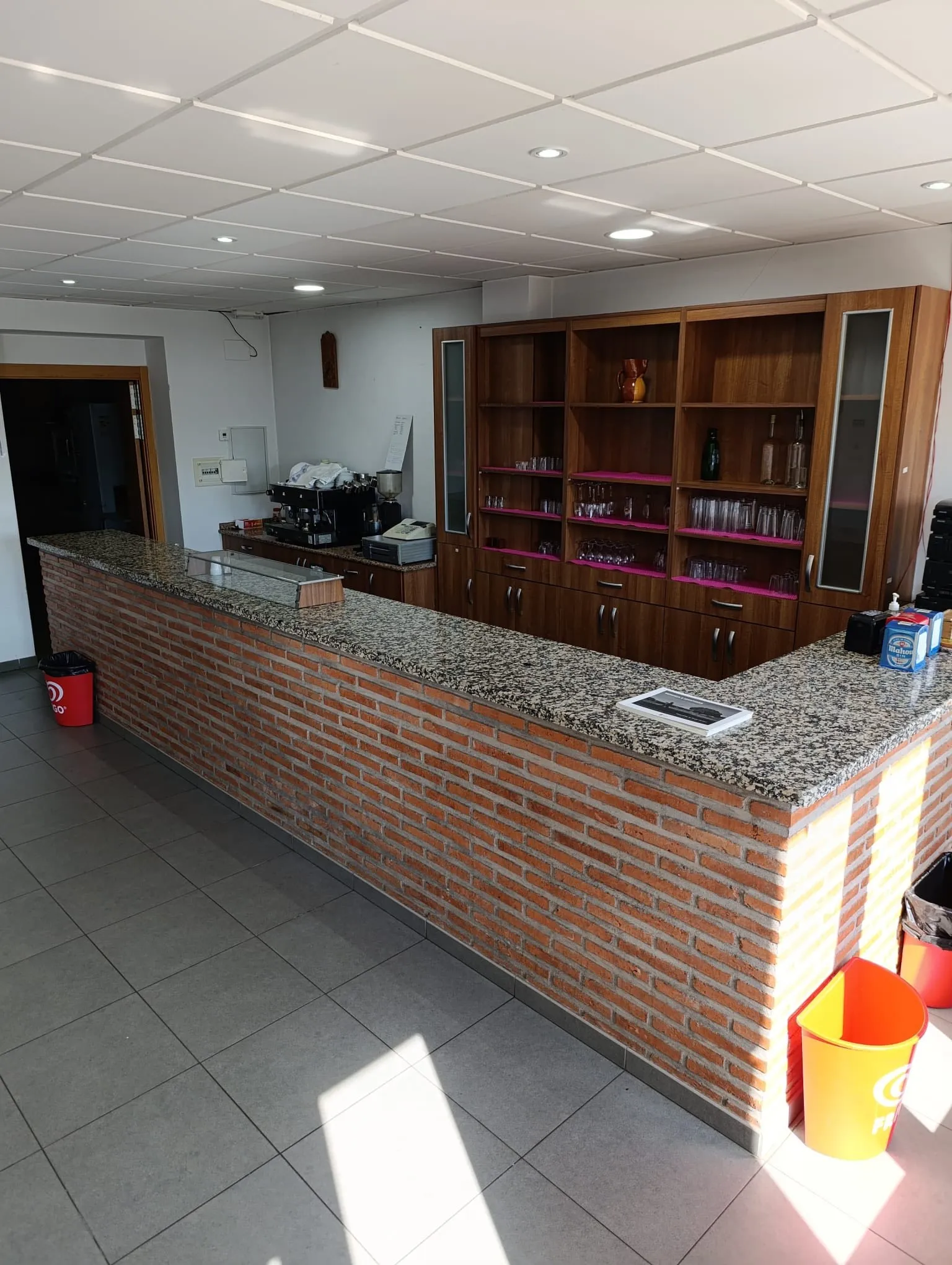 Foto 4 - Oportunidad en Navasfr&iacute;as: buscan hostelero para gestionar un bar sin alquiler y con gastos pagados