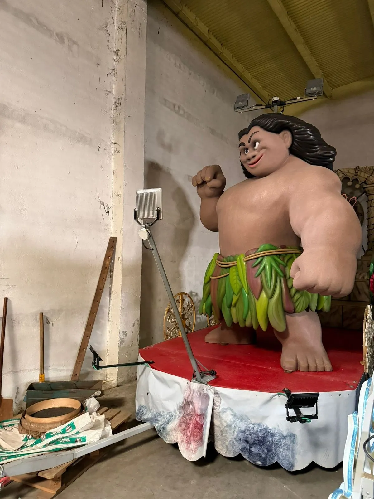 Carrozas para la cabalgata de los Reyes Magos en Villamayor