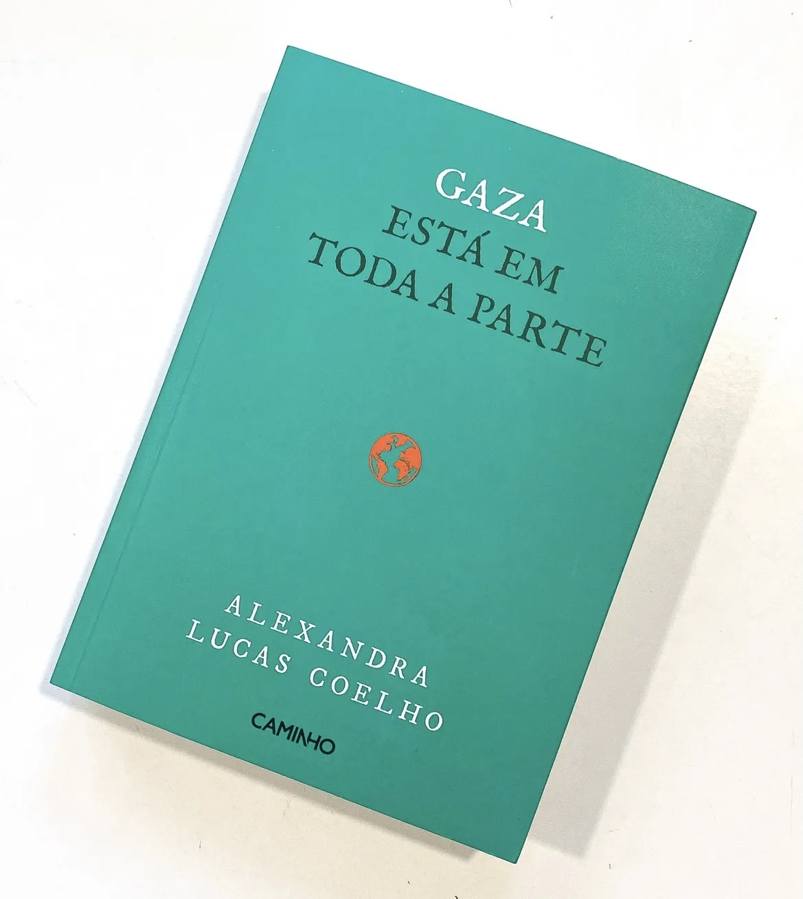 Foto 2 - Alexandra Lucas Coelho presentar&aacute; en Salamanca su cr&oacute;nica urgente sobre el conflicto de Gaza