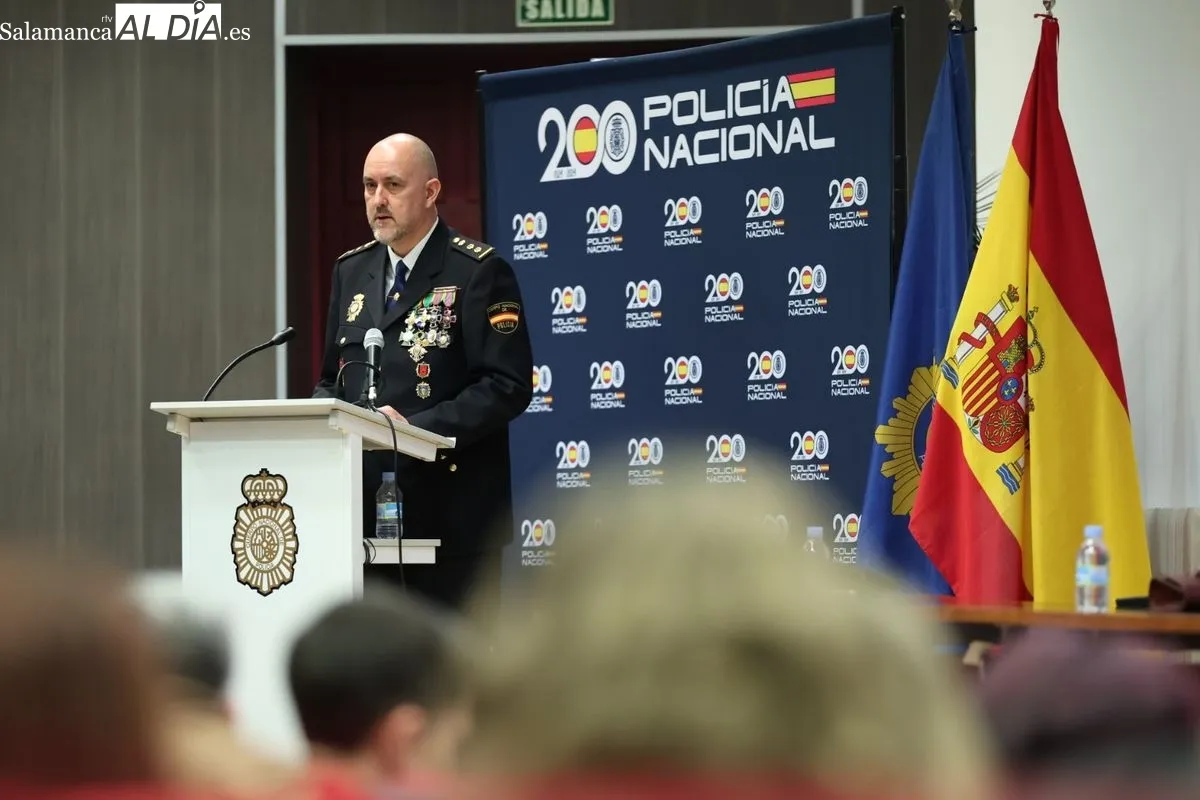 Entrega de condecoraciones en Salamanca por el 202 aniversario de la Policía Nacional. Foto de David Sañudo