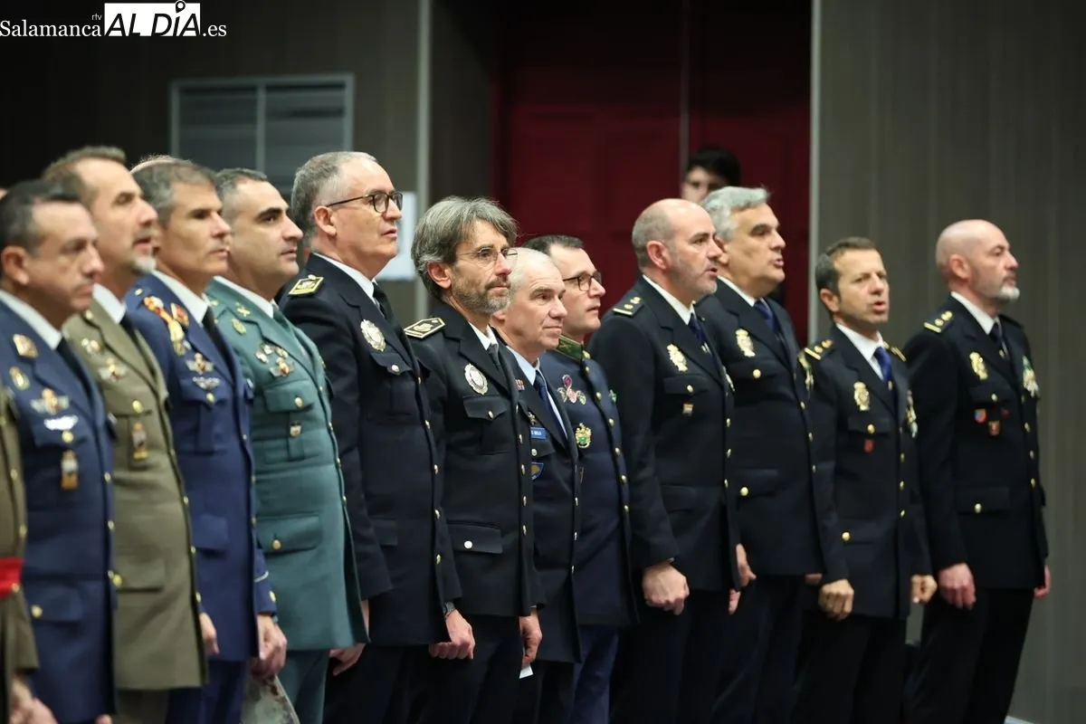 Entrega de condecoraciones en Salamanca por el 202 aniversario de la Policía Nacional. Foto de David Sañudo