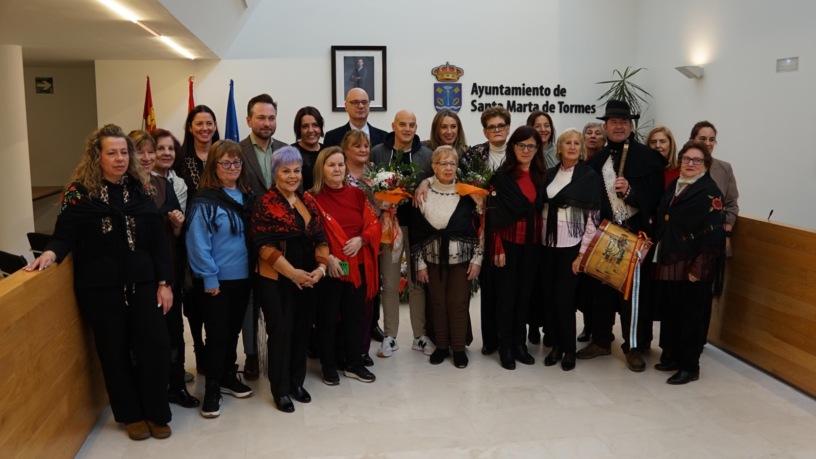 Santa Marta celebra las Águedas: Teo Gutiérrez recibe el bastón