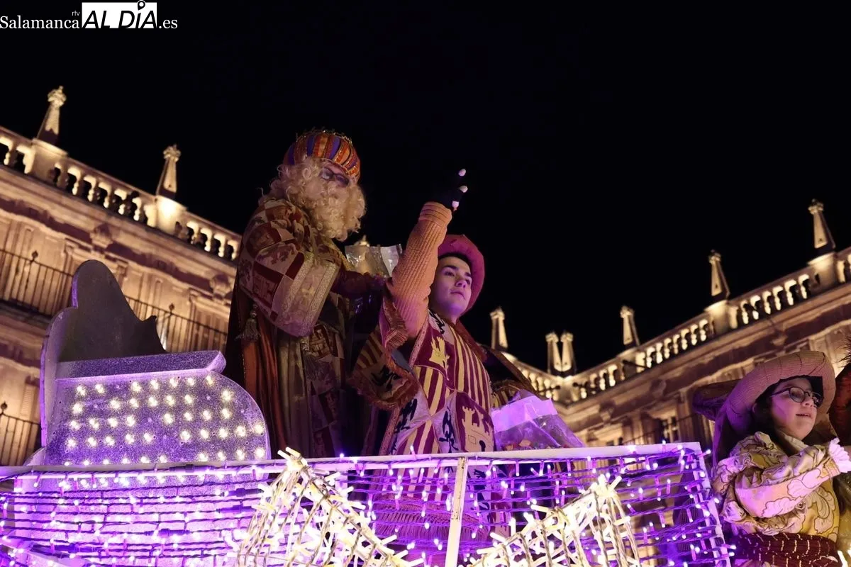 Cabalgata de los Reyes Magos en Salamanca. Foto: David Sañudo