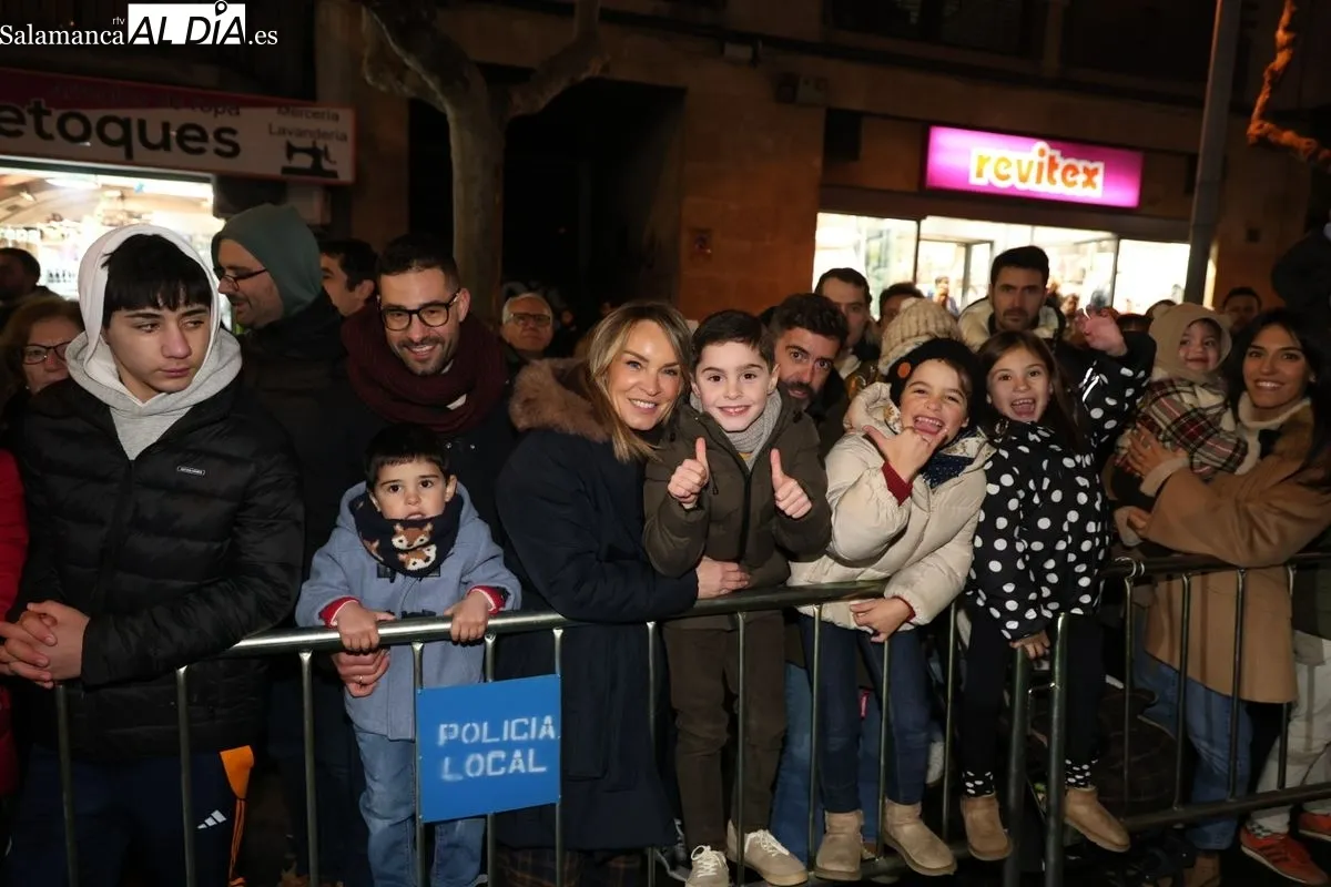Público en la Cabalgata de Reyes. Fotos: David Sañudo